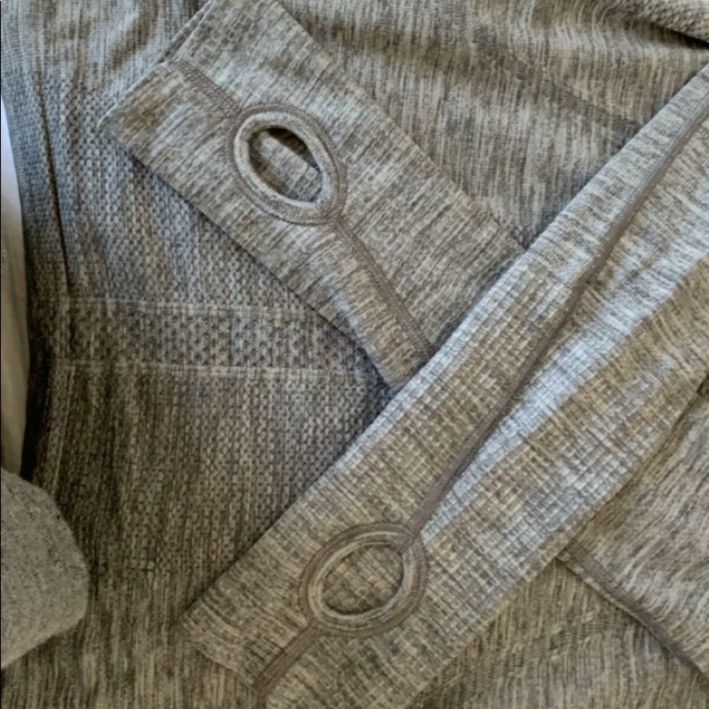 lululemon swiftly long sleeve top! - Picture 4 of 7